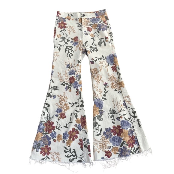We The Free Denim - Free People "We The Free" Youthquake floral printed crop flare jeans Size 25